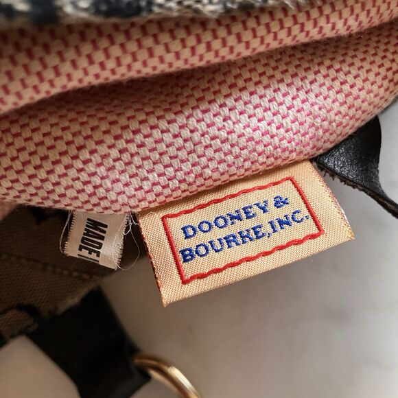 Dooney & Bourke Maxi Quilt Logo Lock Sack Shoulder Bag Black & Gray - Picture 8 of 11